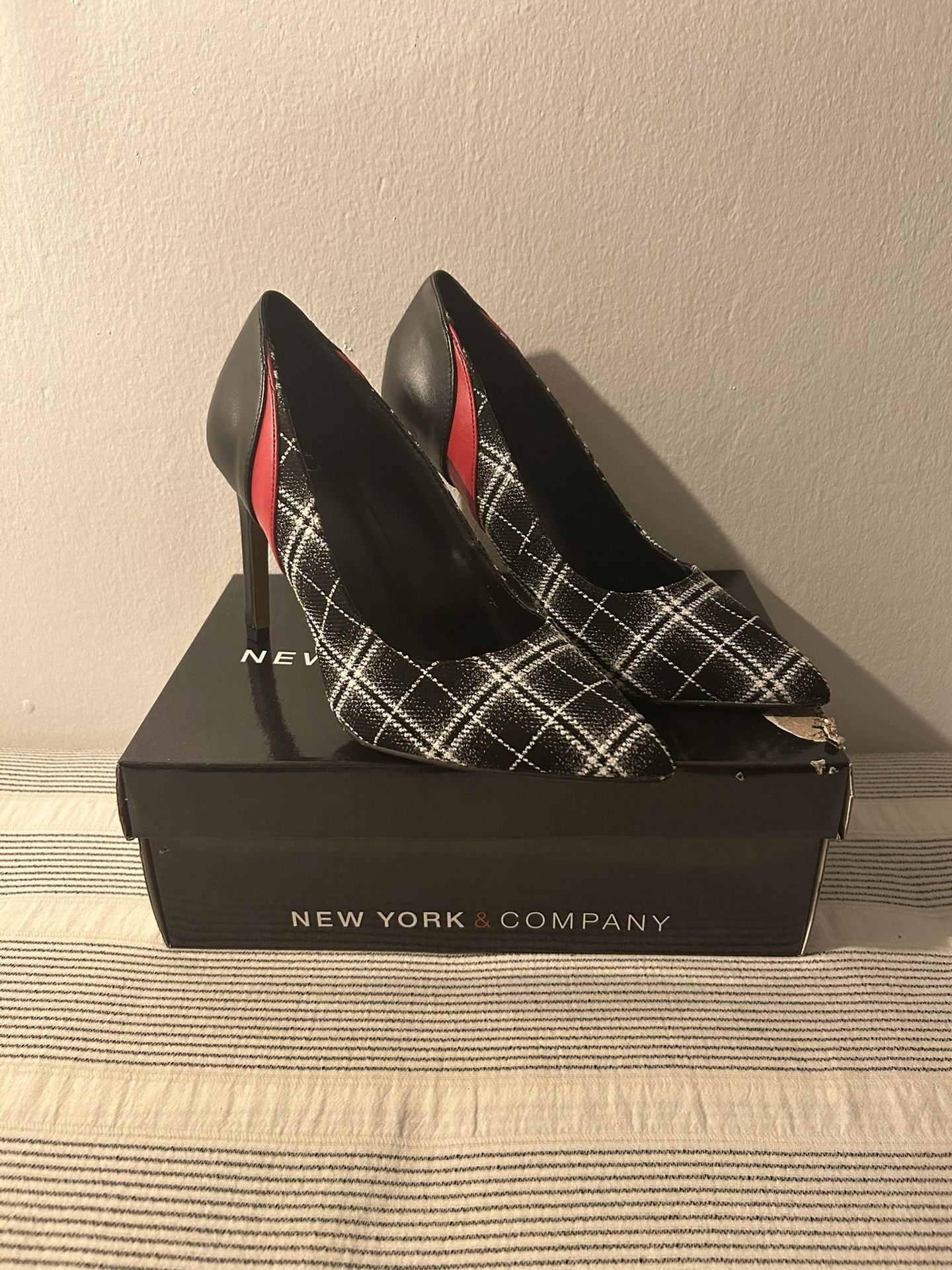 New York & Company High Heels