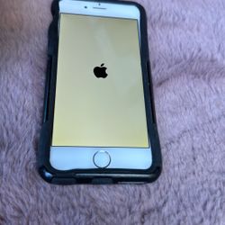 iPhone 6 With Case As New No Damage Unlocked 