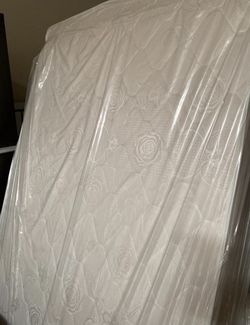 Twin Mattress New Sealed pick up can deliver