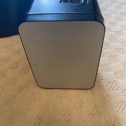 Portable Mini Fridge (GO)