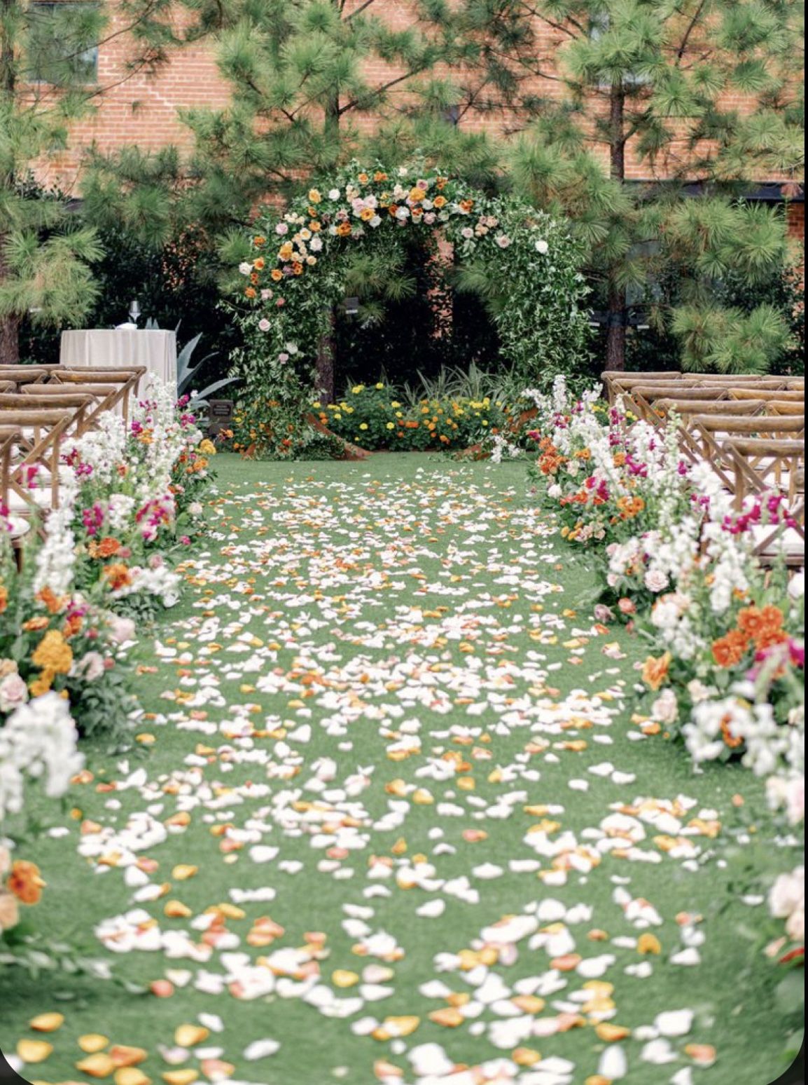600+ Faux Flower Petals Multicolor