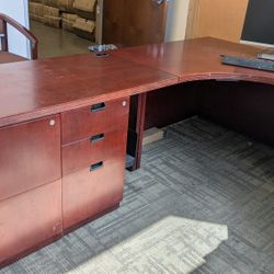 SteelCase Office Desks, Modular, Several Available, Best Offers!