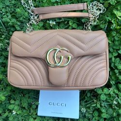 Gucci Marmont Shoulder Bag