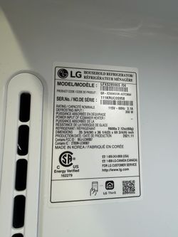 LG 27 cu. ft Refrigerator, Instaview Glass, Excellent Condition