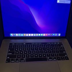 MacBook Pro Touch Bar 
