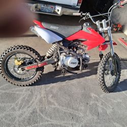 S Sr motorcycle got it from a friend for my daughter, but it's too big trying to sell it.I'm asking eight hundred for runs good and everything