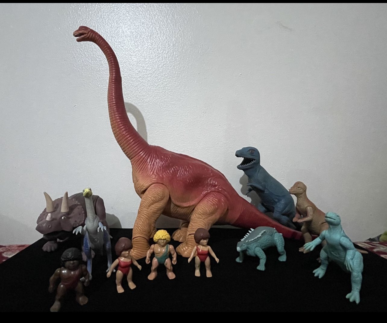1987 Playskool Definitely Dinosaurs Caveman Figure Lot Of 11 Pieces