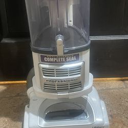 Shark Lift Away  Navigator Vacuum  