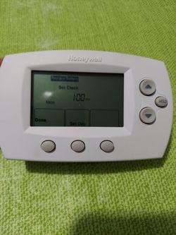 Honeywell AC thermostat