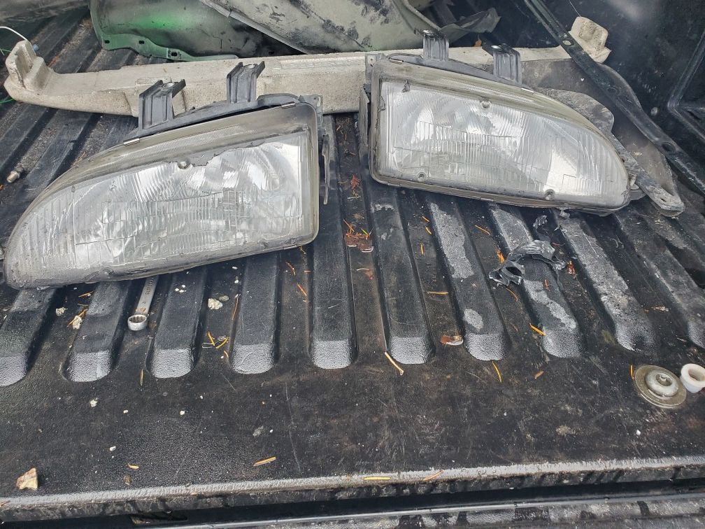 92-95 Honda Civic Stanley Headlights
