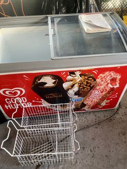 COMMERCIAL GOOD HUMOR ICECREAM FREEZER