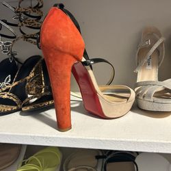Christian Louboutin Tan & Black Heels – Size 39.5 (Fits US 9-9.5)