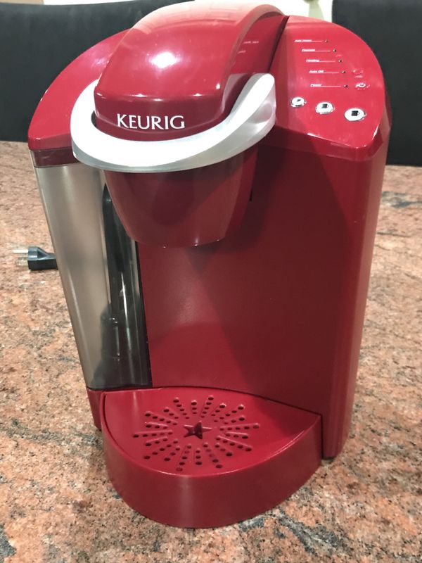 Keurig k40 coffee maker single cup brewing system red mint used once