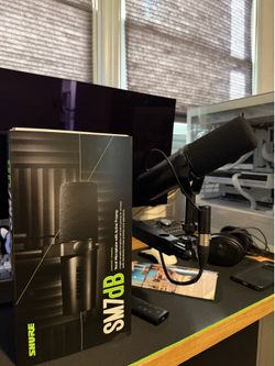 Shure SM7dB Active Dynamic Mic