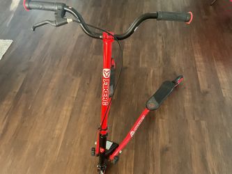 Yvolution Ultimate Self Propelling Scooter Fliker F3 flow series