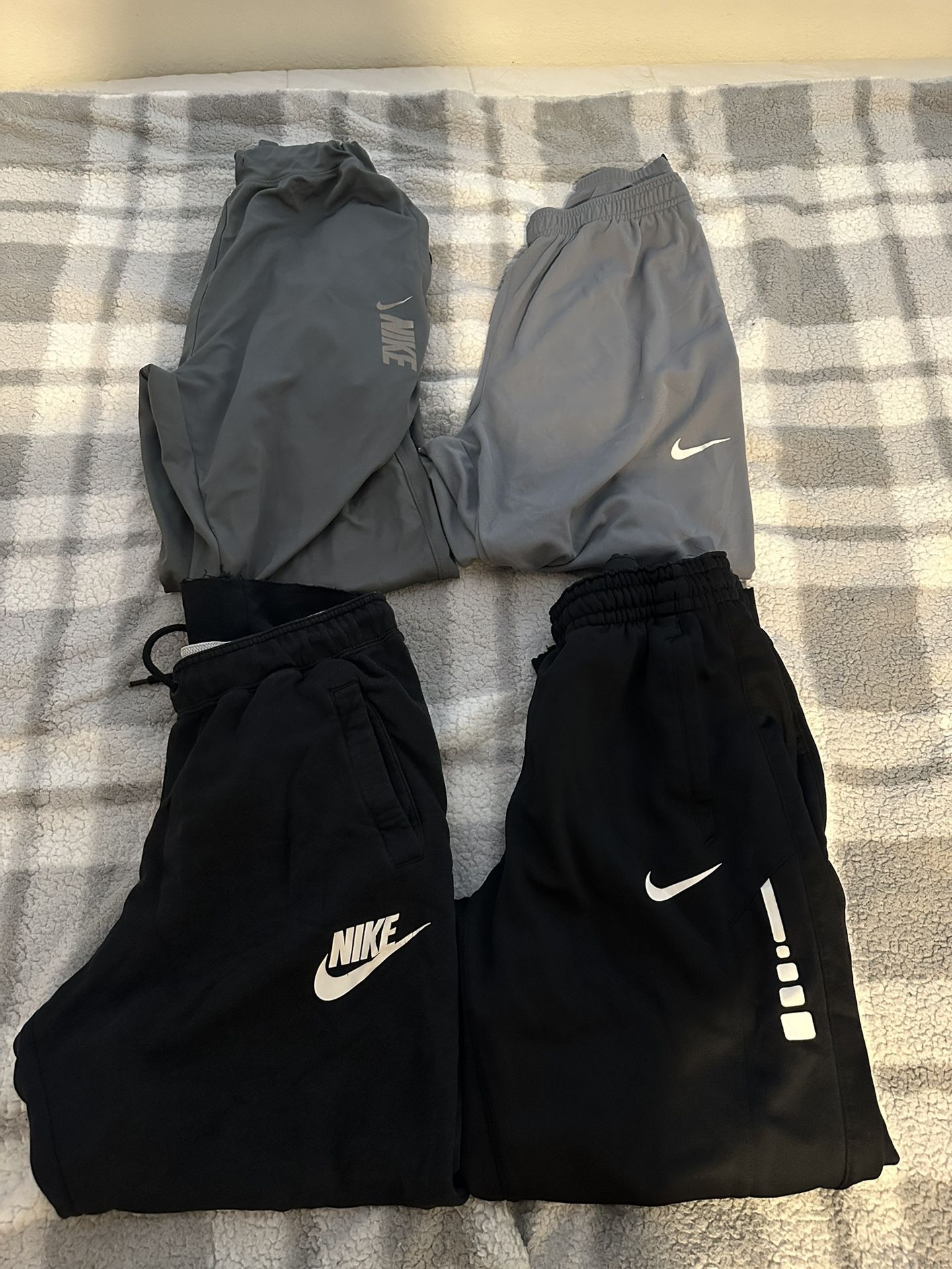 Nike Sweatpants