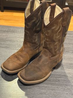 Cody James Boots Youth size 4D