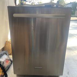 Kitchenaid Dishwasher 