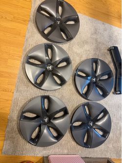 Model 3 Aero Covers brand new (up to 5 available)