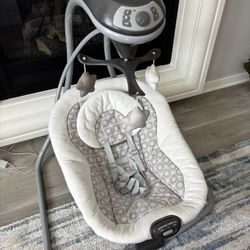 Graco Simple Sway Baby Swing