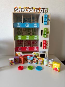 Melissa and Doug vending machine toy
