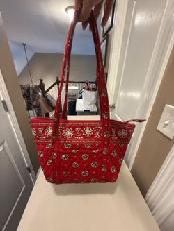 Vera Bradley Quilted Tote Bag Red Floral Paisley