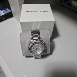 MK WATCH 