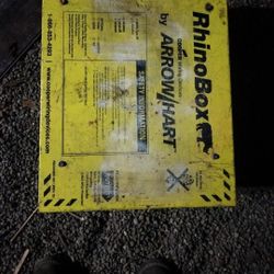 Arrowhart RhinoBox Power Dist Center 