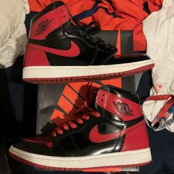 Jordan Retro 1s Bred $50 