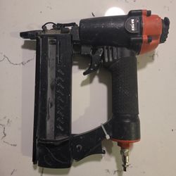 18 Gage Air Staple Gun