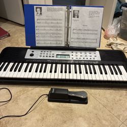 YAMAHA YPT-270 