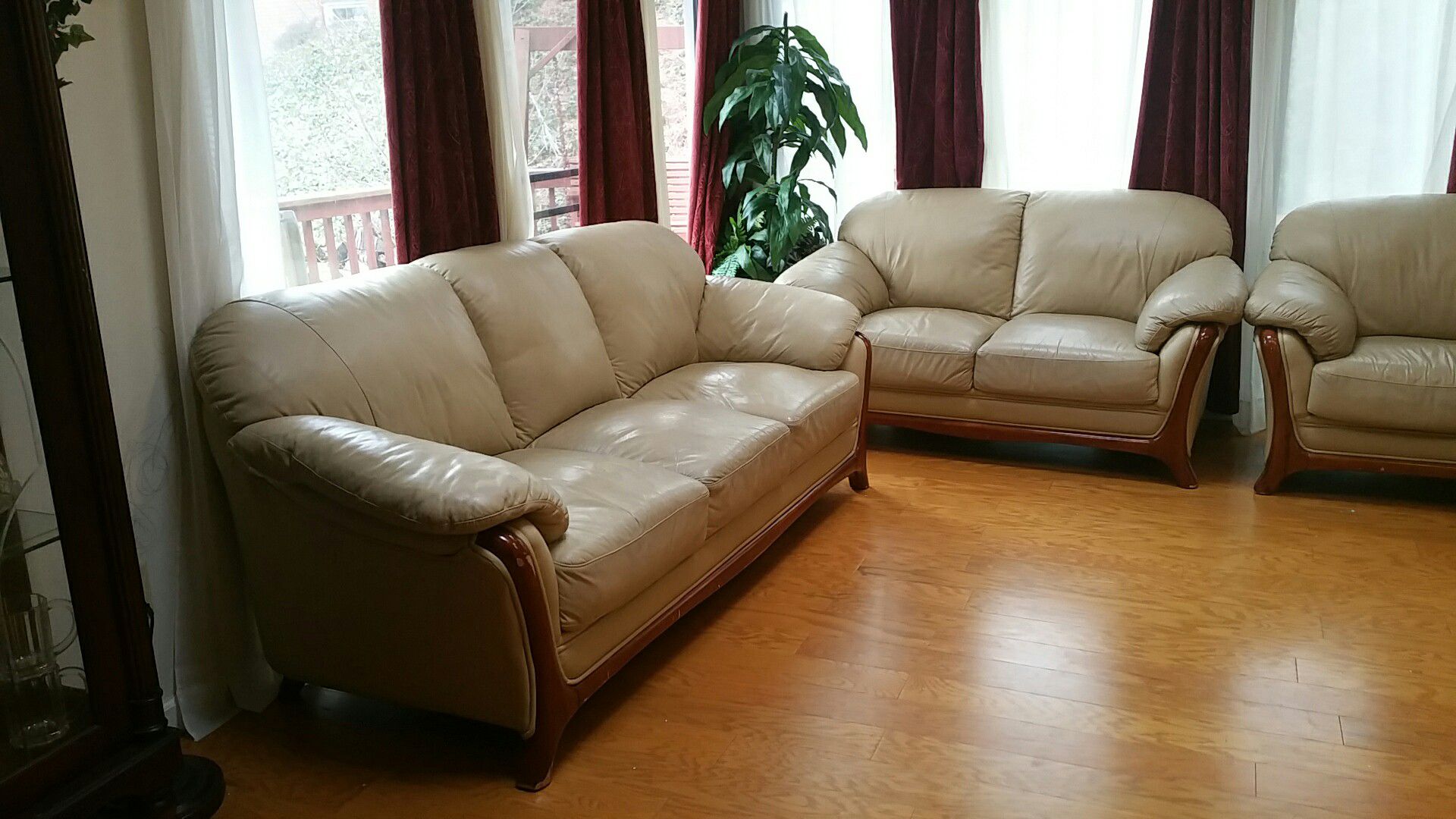 3 pce Sofa Set