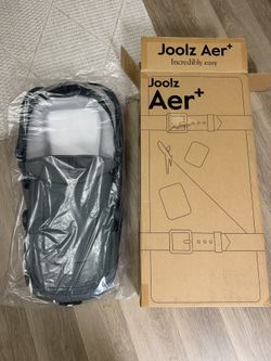 Joolz Aer+ Mighty green Bassinet