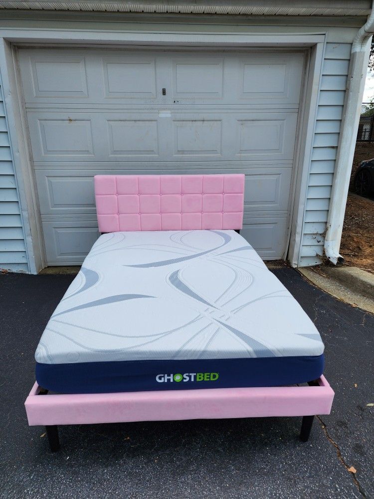 Bed Full Size Pink And Mattress 