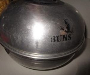 Vintage Retro Bun Keeper.