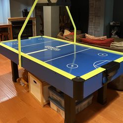 Air Hockey Table 