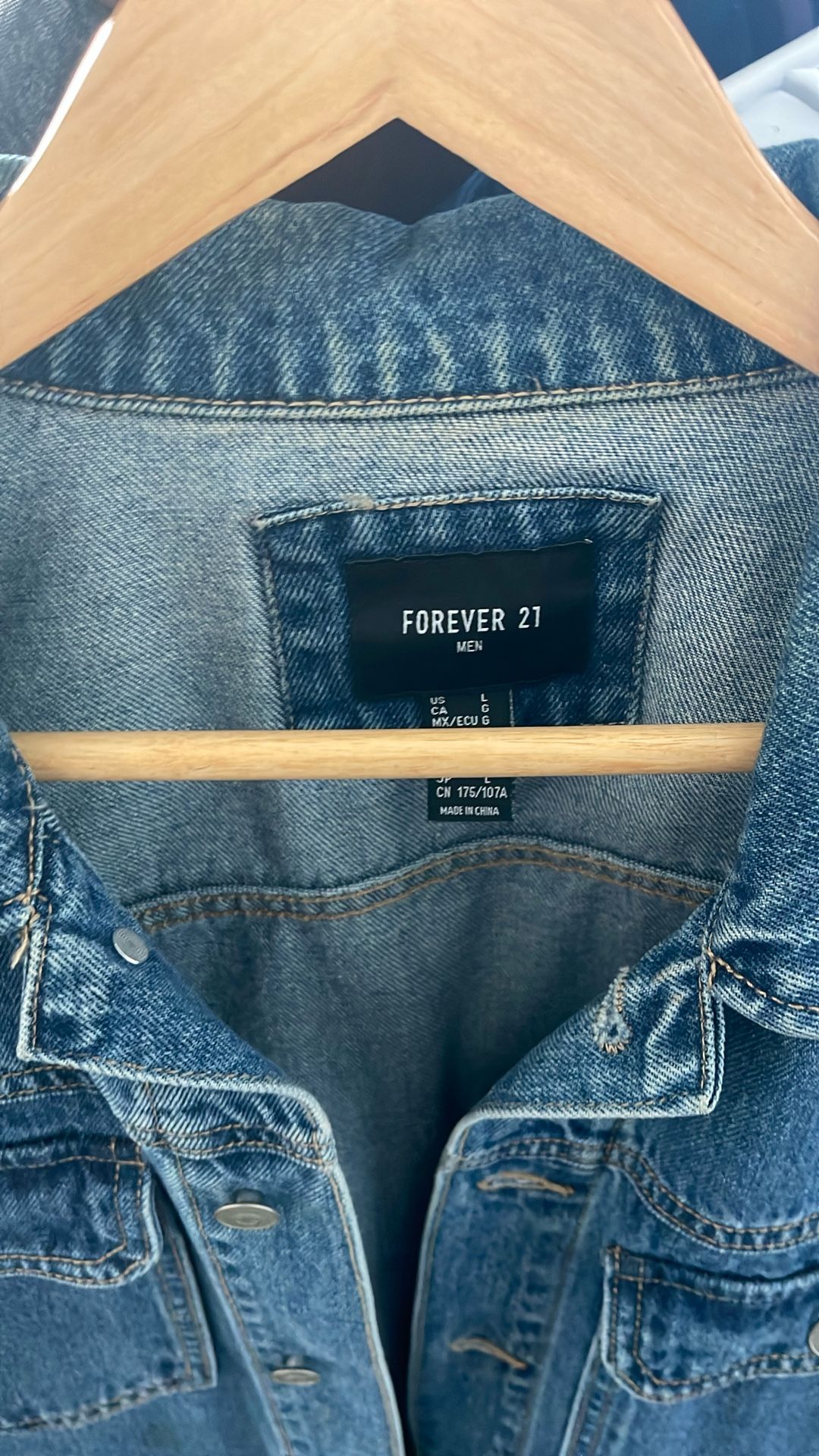 Men’s Forever 21 X-Large Jean Jacket