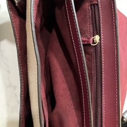 Coach purses and matching wallers, sunglasses