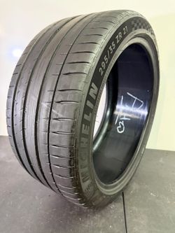 295 35 21 Michelin Pilot Sport 4S One Used Tire 80% Life