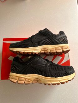 Nike Vomero 5 Woman’s Size 7.5