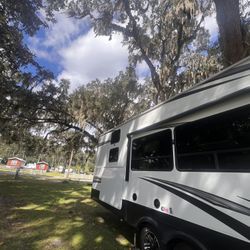 2022 Grand design Solitude 3950 bhr