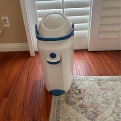 Diaper Trash Can - Used