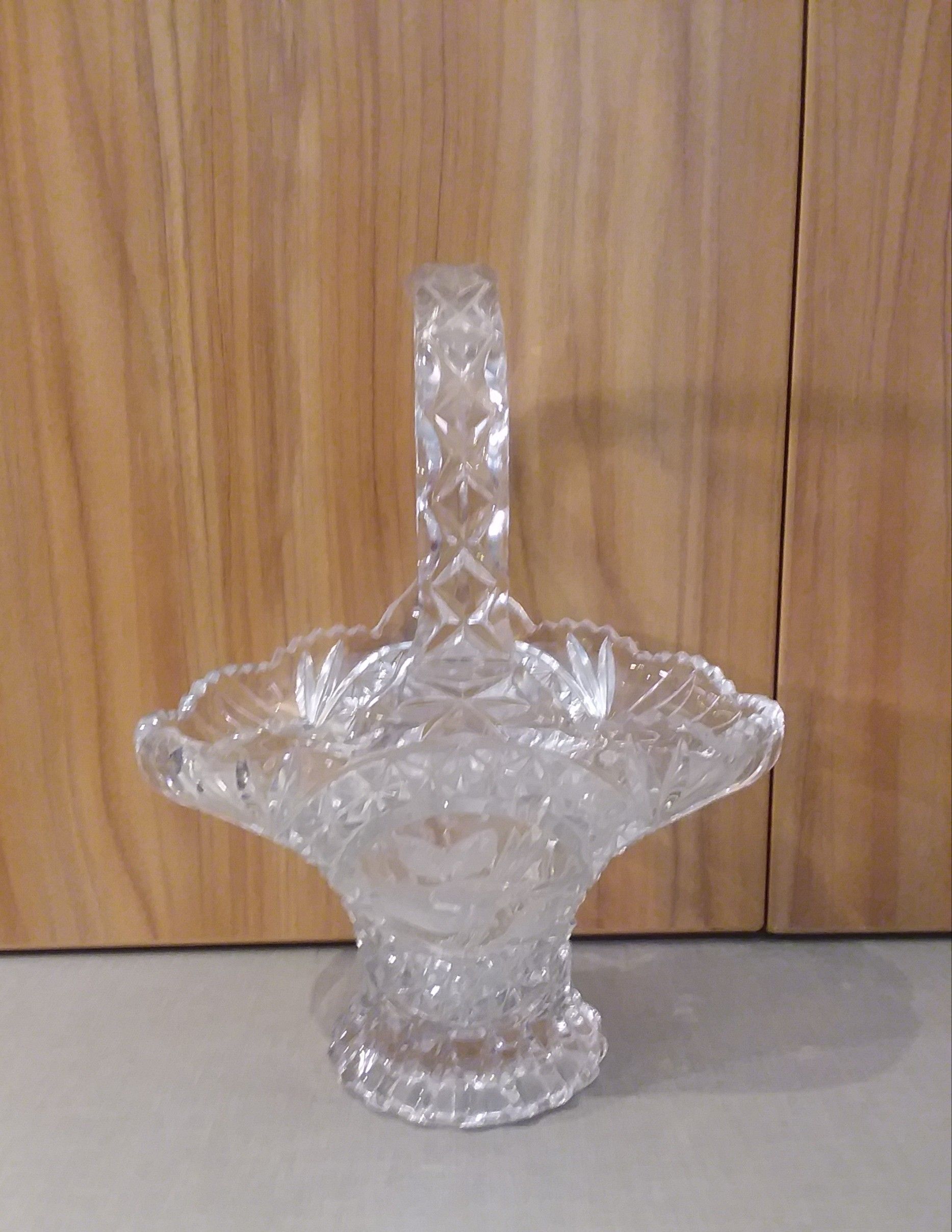 Vintage Byrdes Collection Deep Basket
