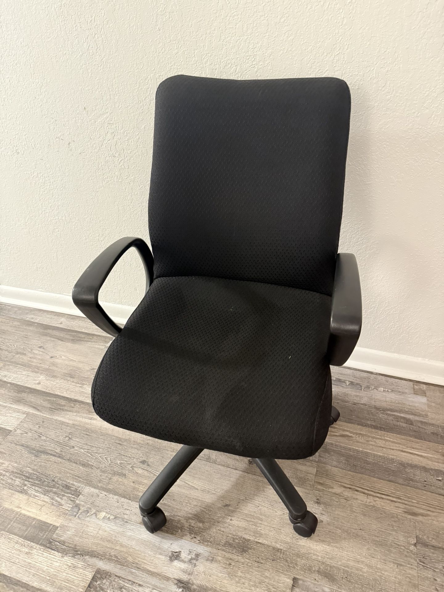 ✔️Black Office Chair With Arms