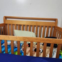 Crib That Comes With A Bed In It 