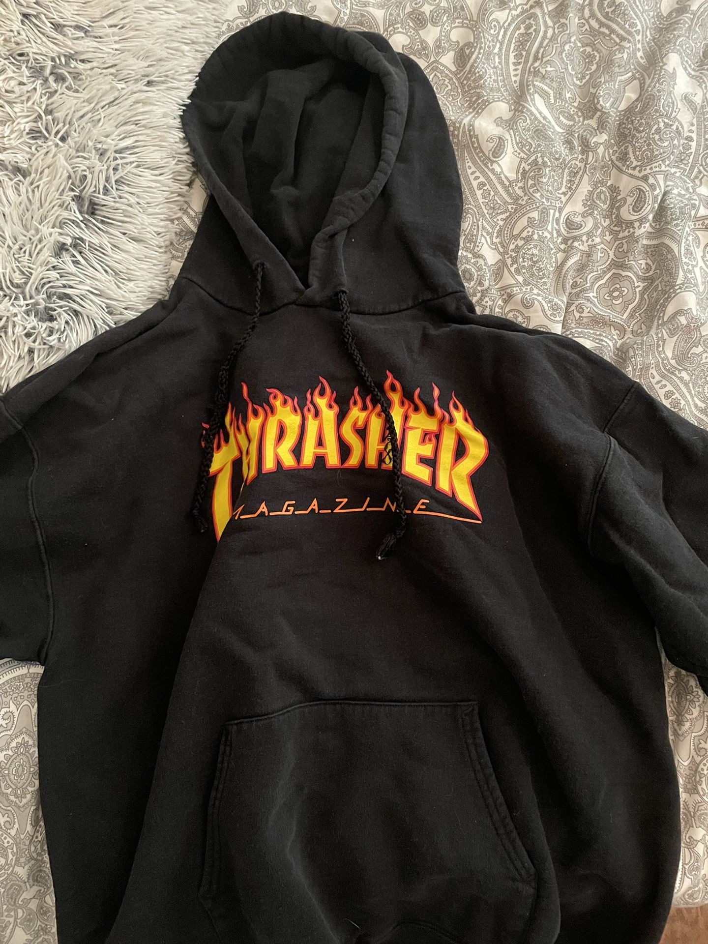 Thrasher hoodie size medium but can fit a small