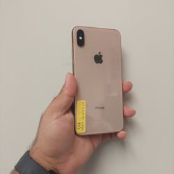 IPhone XS Max 64 GB Unlocked Available With Cash Deal $169