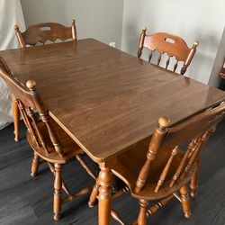 Dining Table With 4 Chairs: Wooden