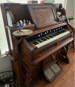 Vintage Organ Piano
