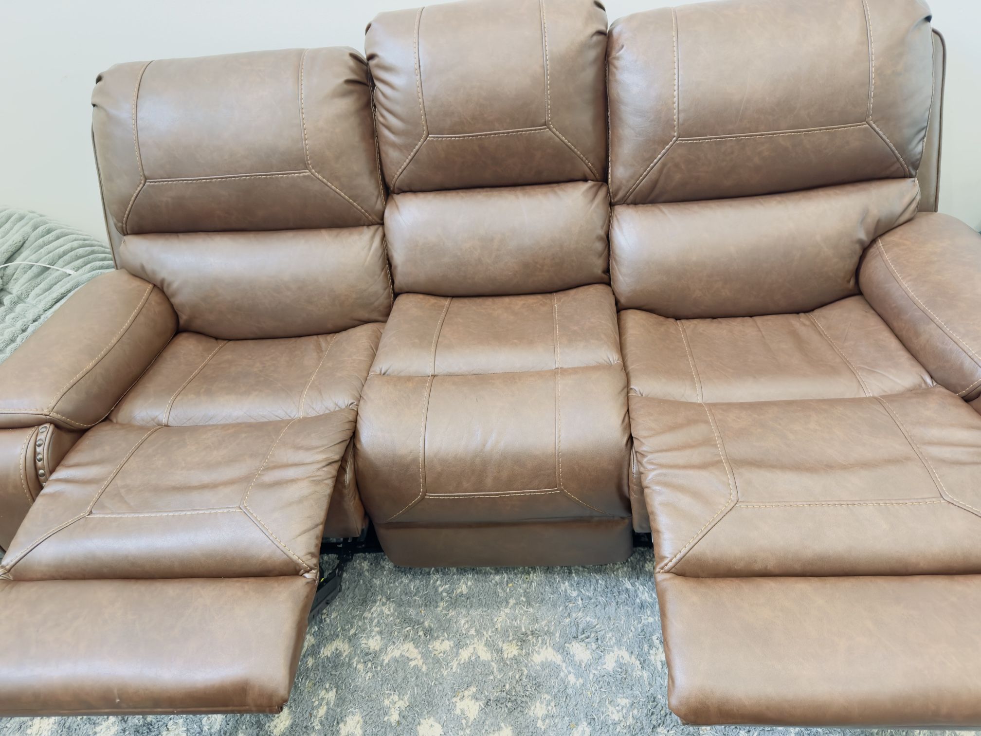 Recliner Leather Sofa 3+2 (console) seater